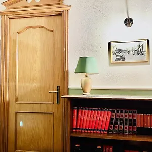 Airport Torre Clementina Couette-café