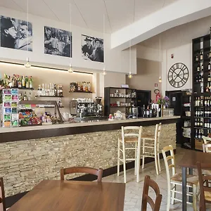 ** Hotel Colonna Italia