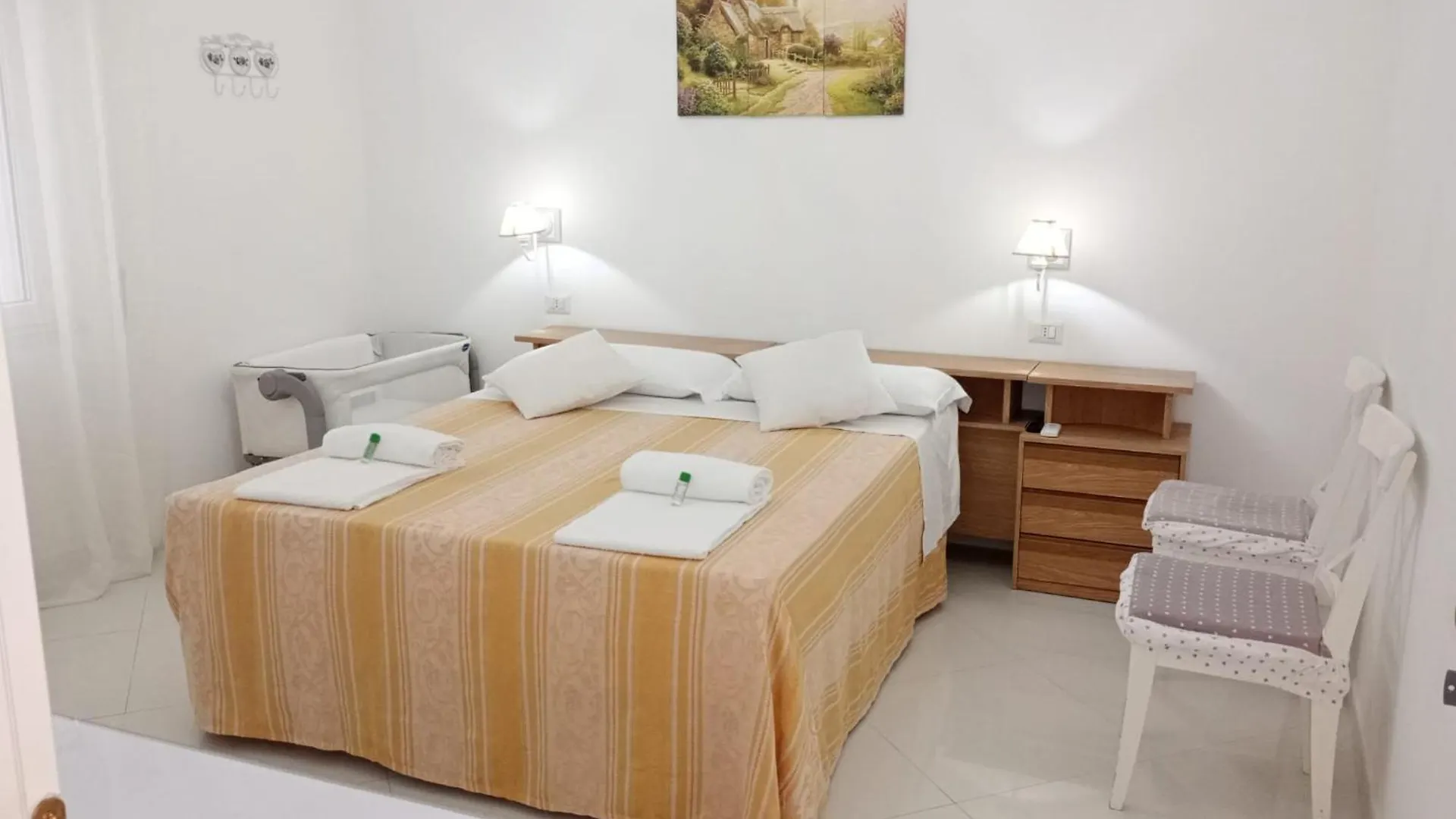 Bed and Breakfast Il Focolare à Focene Couette-café